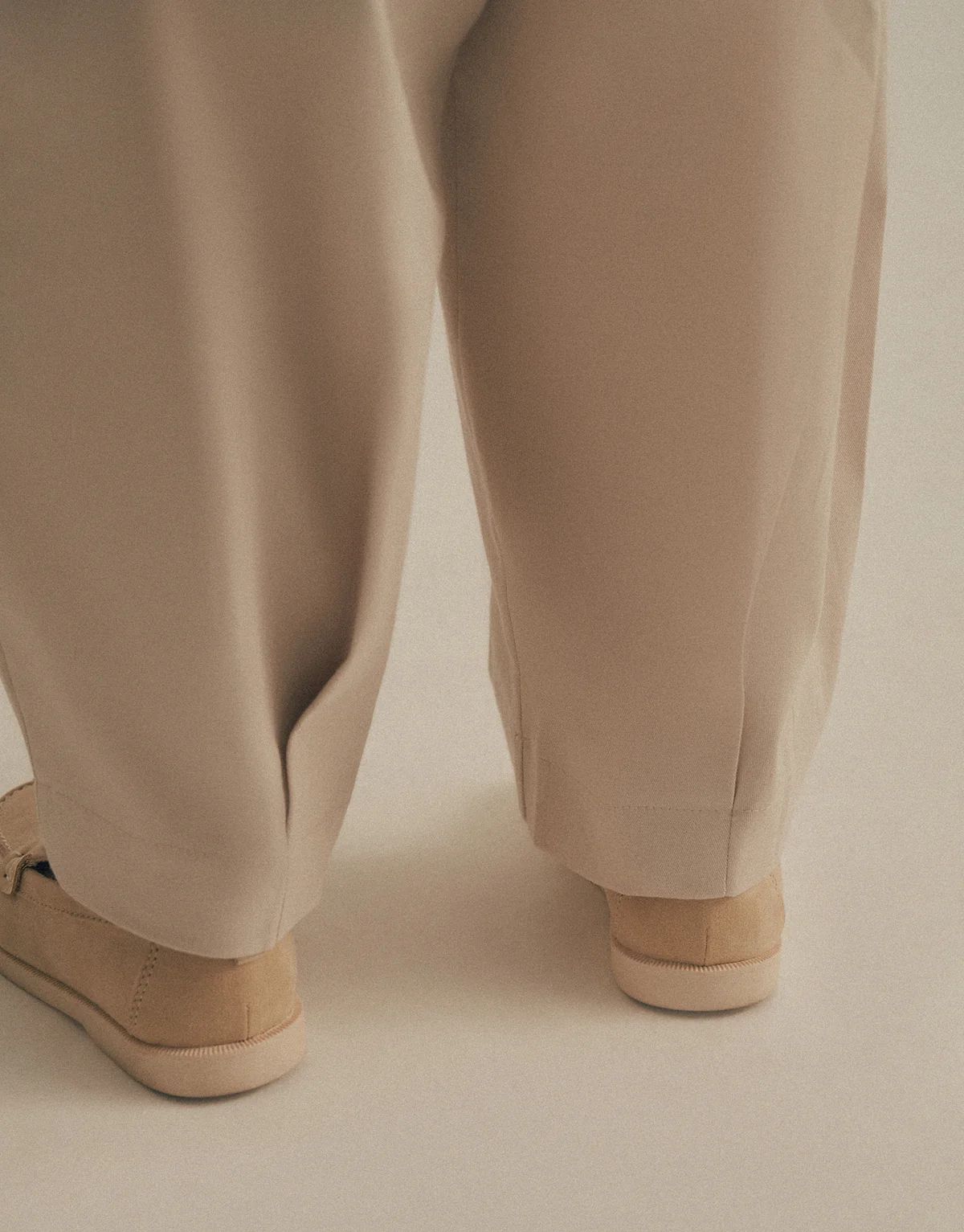 cream beige Carrot-fit trousers